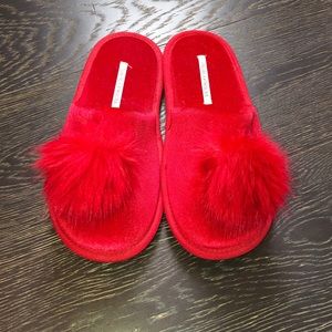 Victoria Secret Pom pom slippers
